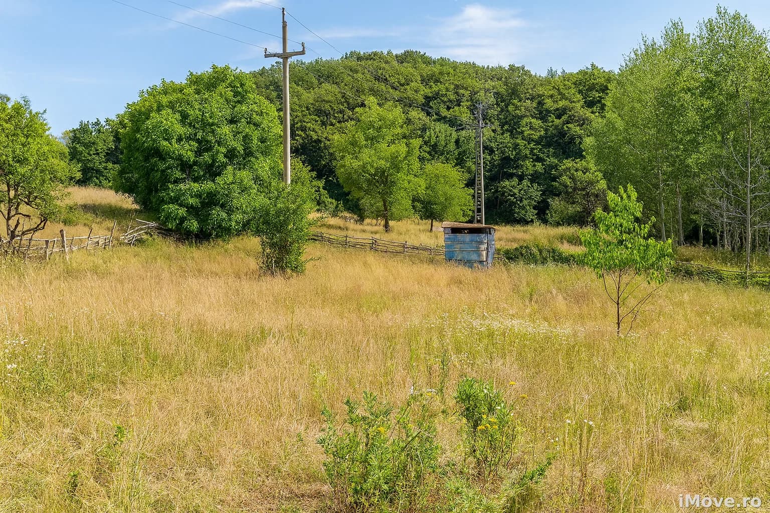 Teren 2.311 mp | Vlădești, Fundătura | 9 km de Râmnicu Vâlcea.