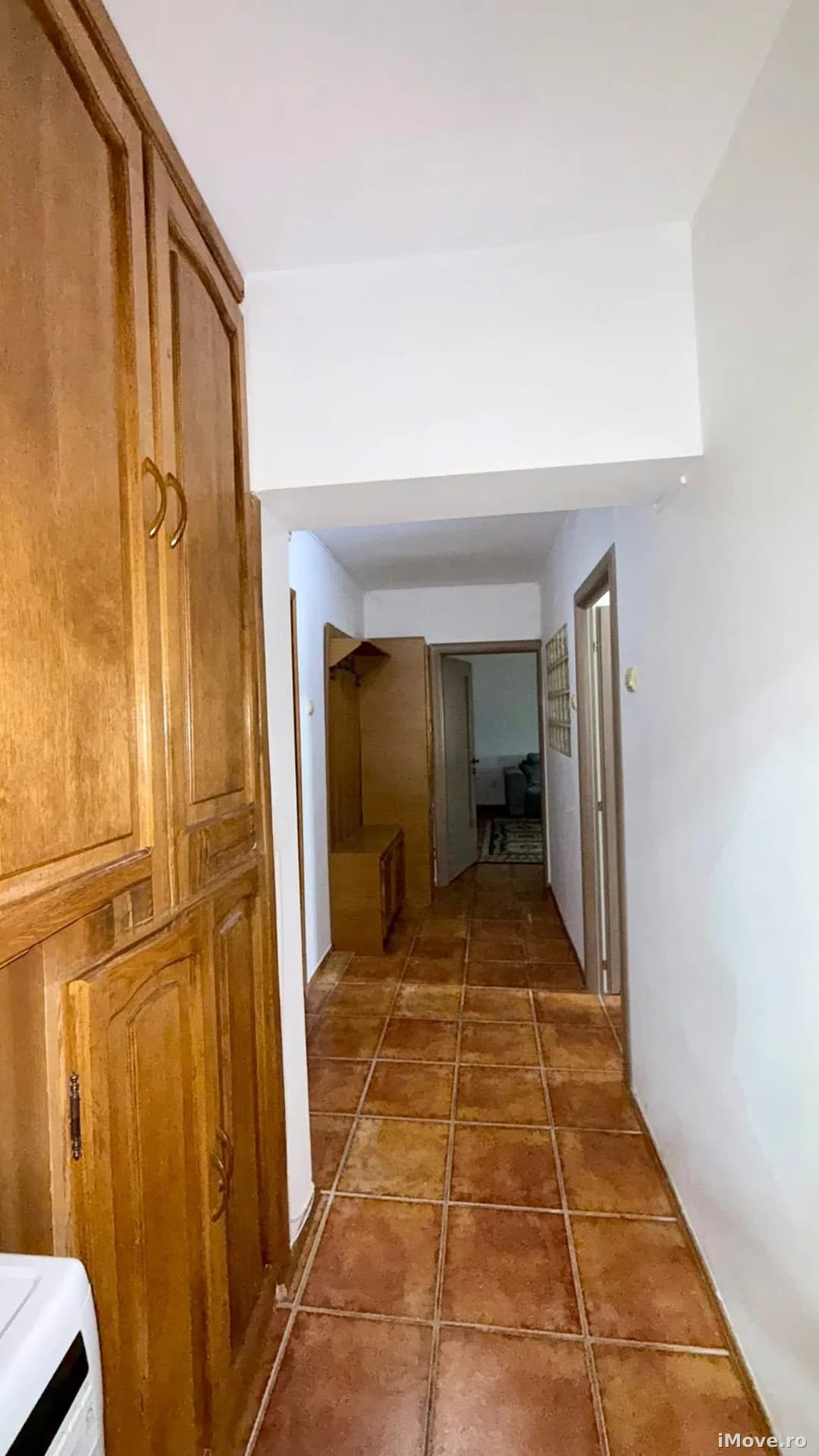APARTAMENT 2 CAMERE DE ÎNCHIRIAT | ETAJ 3 | CENTRAL, ZONA GĂRII
