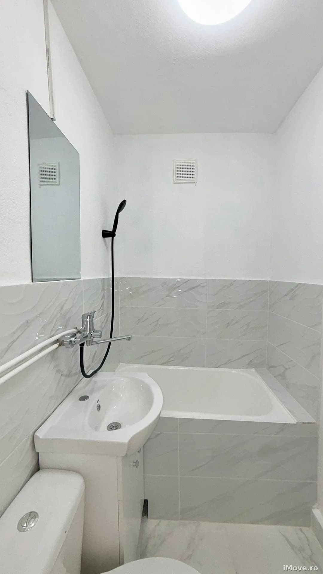 APARTAMENT 2 CAMERE | ETAJ 4 | LICEUL DE ARTĂ | RÂMNICU VÂLCEA