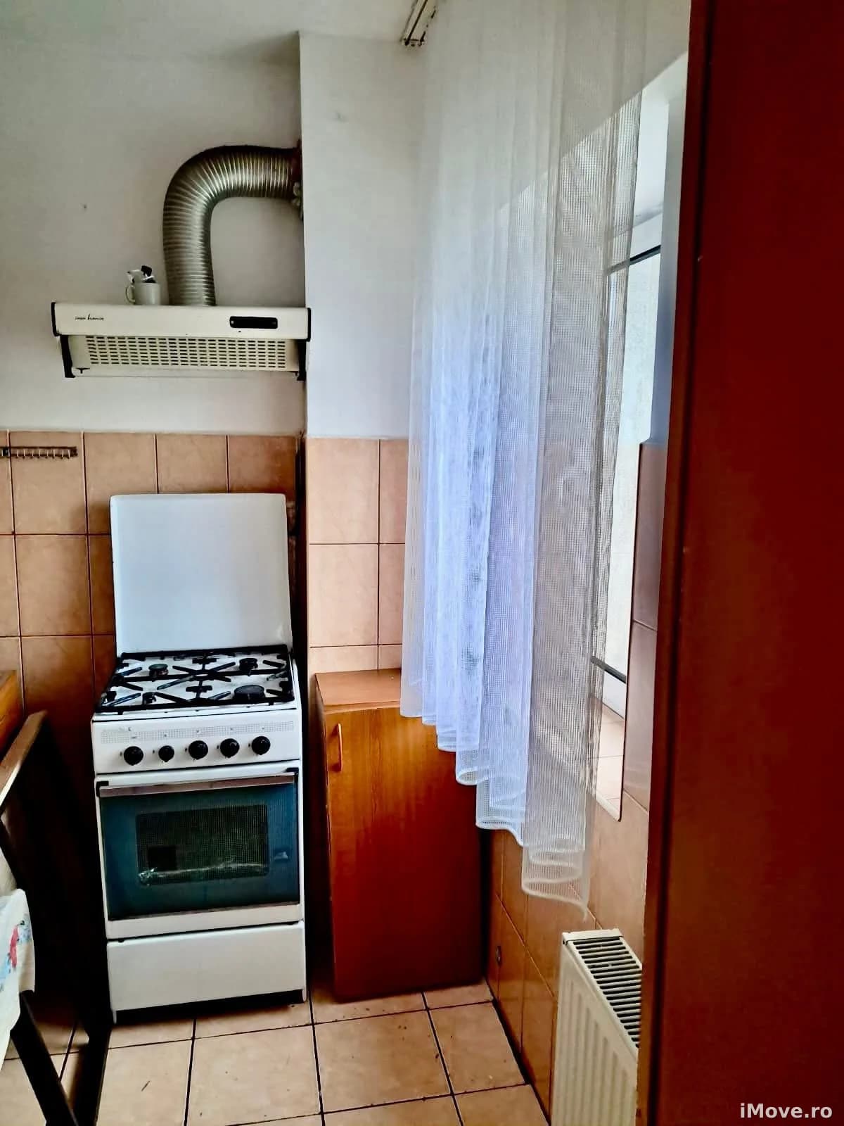 GARSONIERĂ DE ÎNCHIRIAT | BULEVARDUL TINERETULUI | OSTROVENI