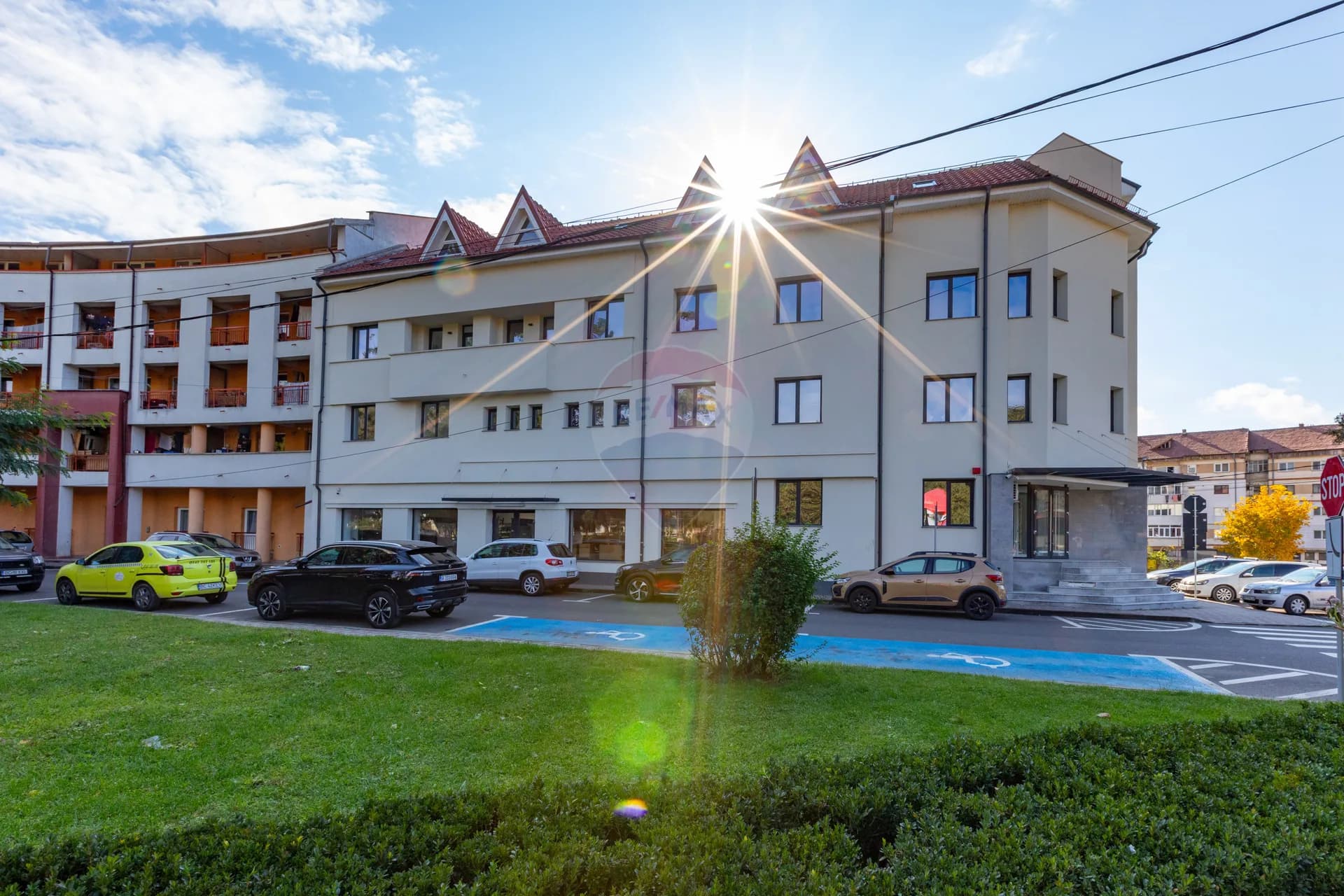 DE VANZARE CLINICA PREMIUM TG.OCNA.