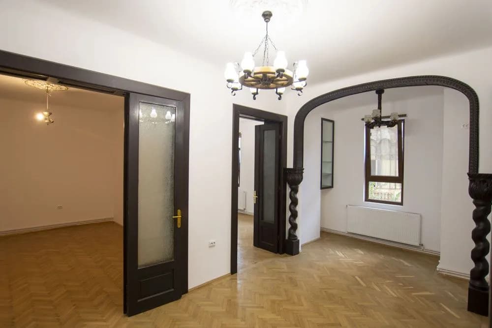 Calea Victoriei inchiriere apartament cochet