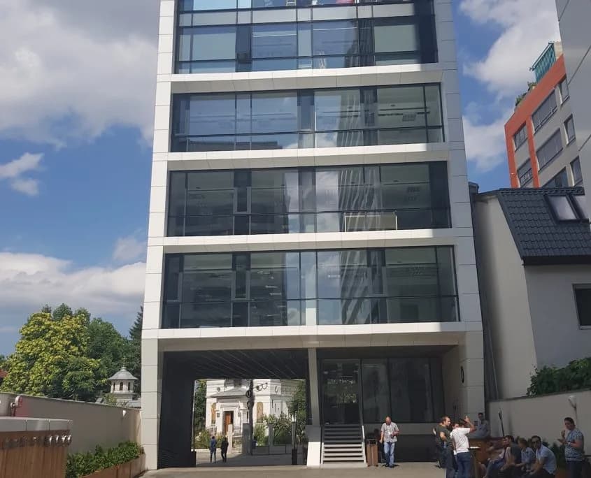 Spatii moderne birouri zona Calea Calarasi
