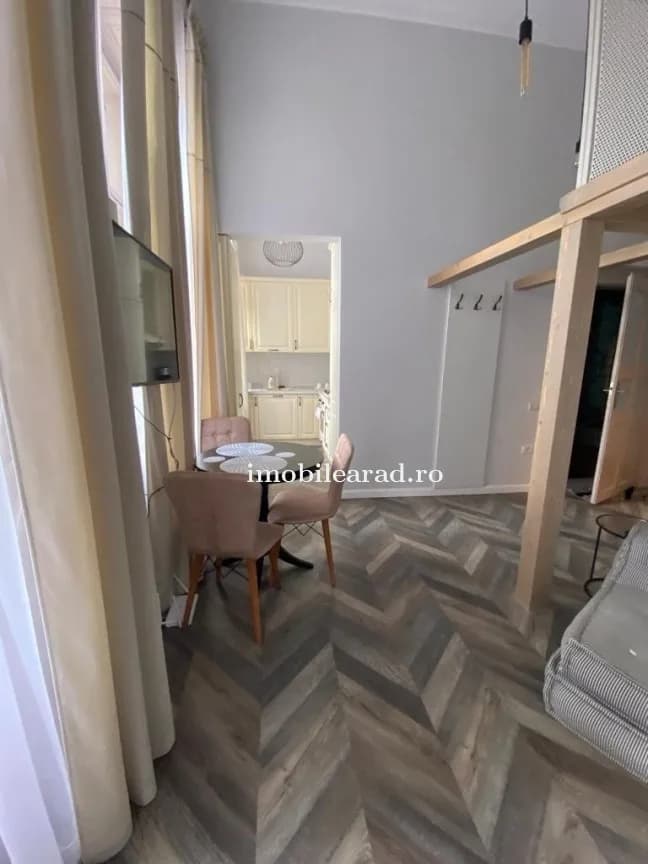 Apartament exclusivist km0, luxury class, 450 lei pe zi, max. 4 persoane