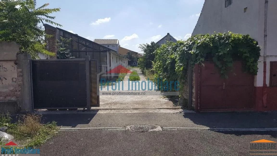 Teren de 1000 mp cu Hale de 600 mp - SPATII COMERCIALE