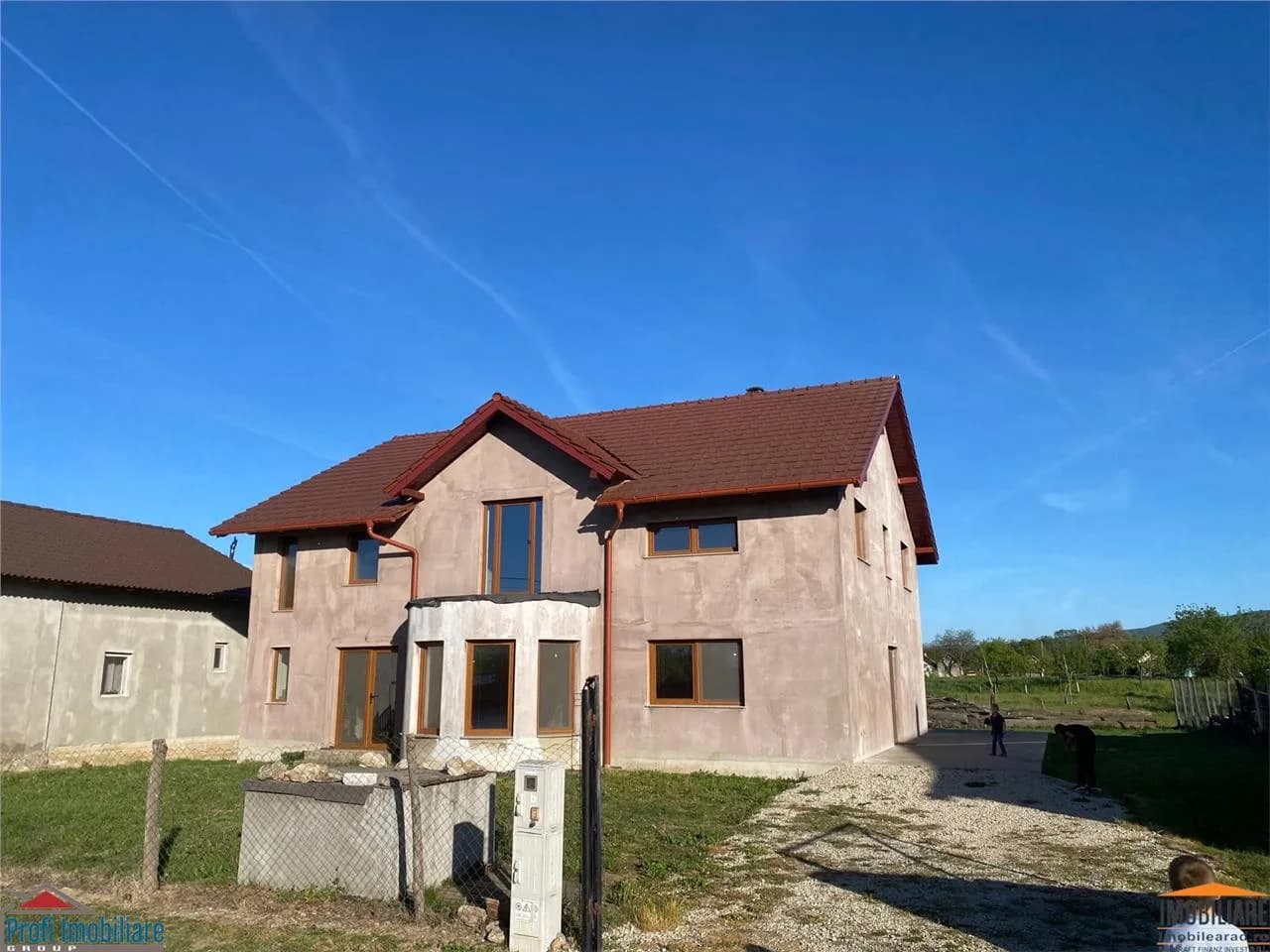 VILA PREMIUM | 240mp utili | 923mp teren | Constructie Impunatoare | Agrisul Mare – Arad