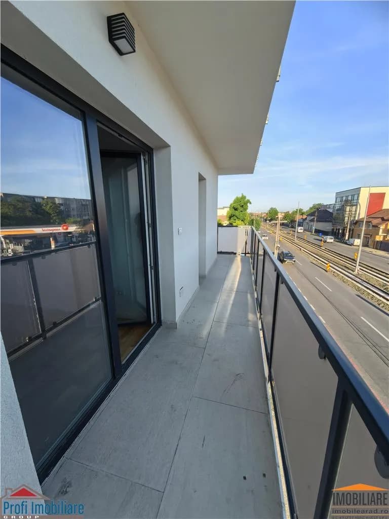 Ap. 3 camere, et.2, bloc nou cu lift