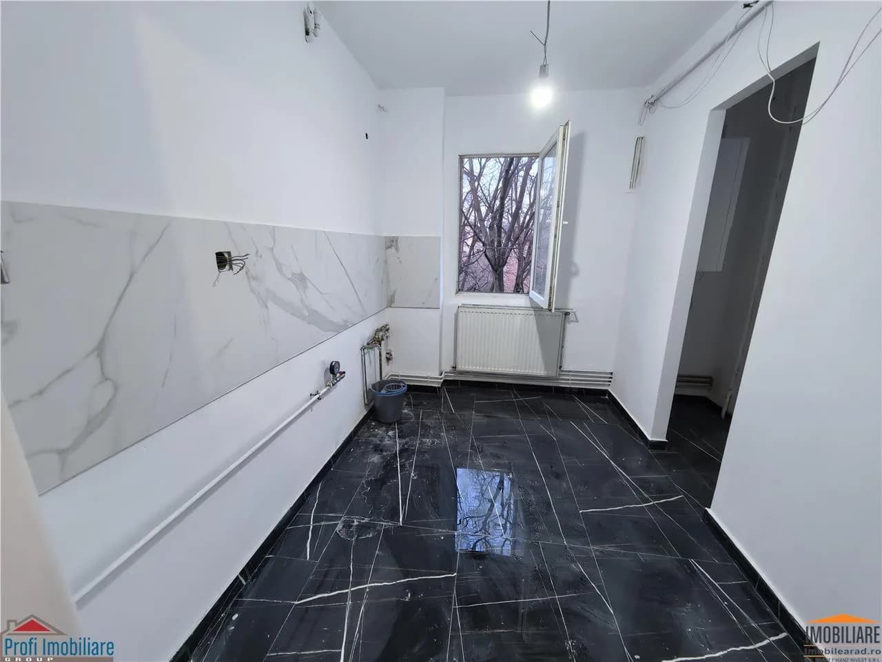 Apartament cu 2 camere renovat zona Tipografilor