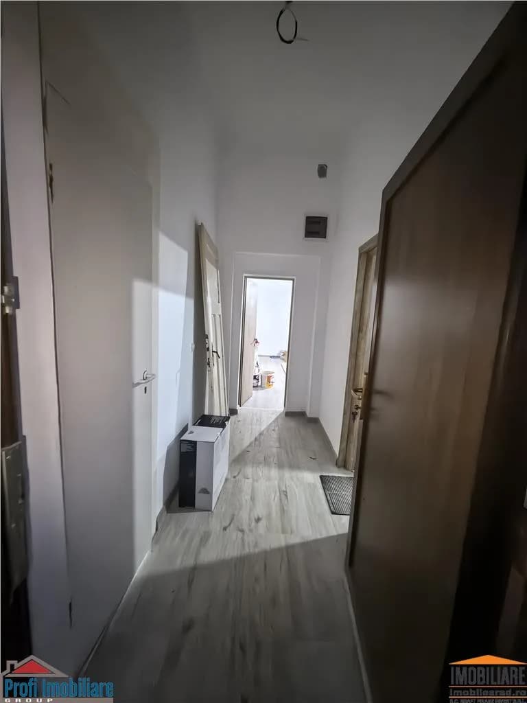 Apartament cu 2 camere renovat in zona Iosefin