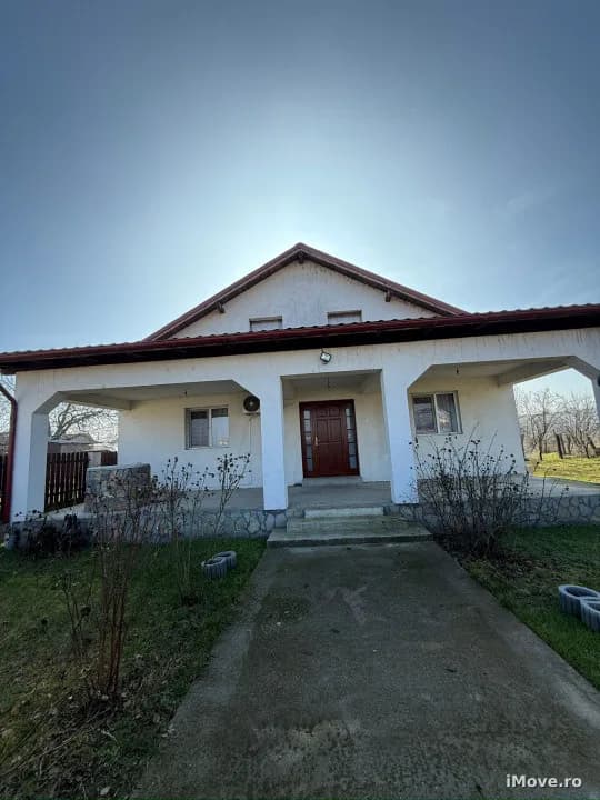 Casa de vanzare Babeni jud Valcea, plus teren intravilan