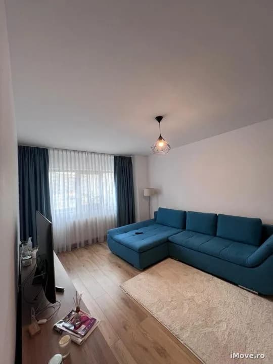 Apartament 2 camere central Gib Mihaescu Valcea, 73 mp, parcare, centrala