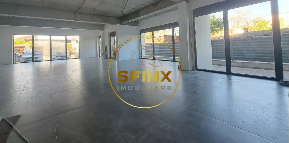 De inchiriat Spatiu Comercial Stradal