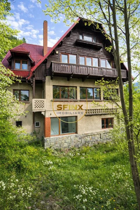 Vila interbelica Sinaia | Teren generos | Pozitie excelenta | Oportunitate