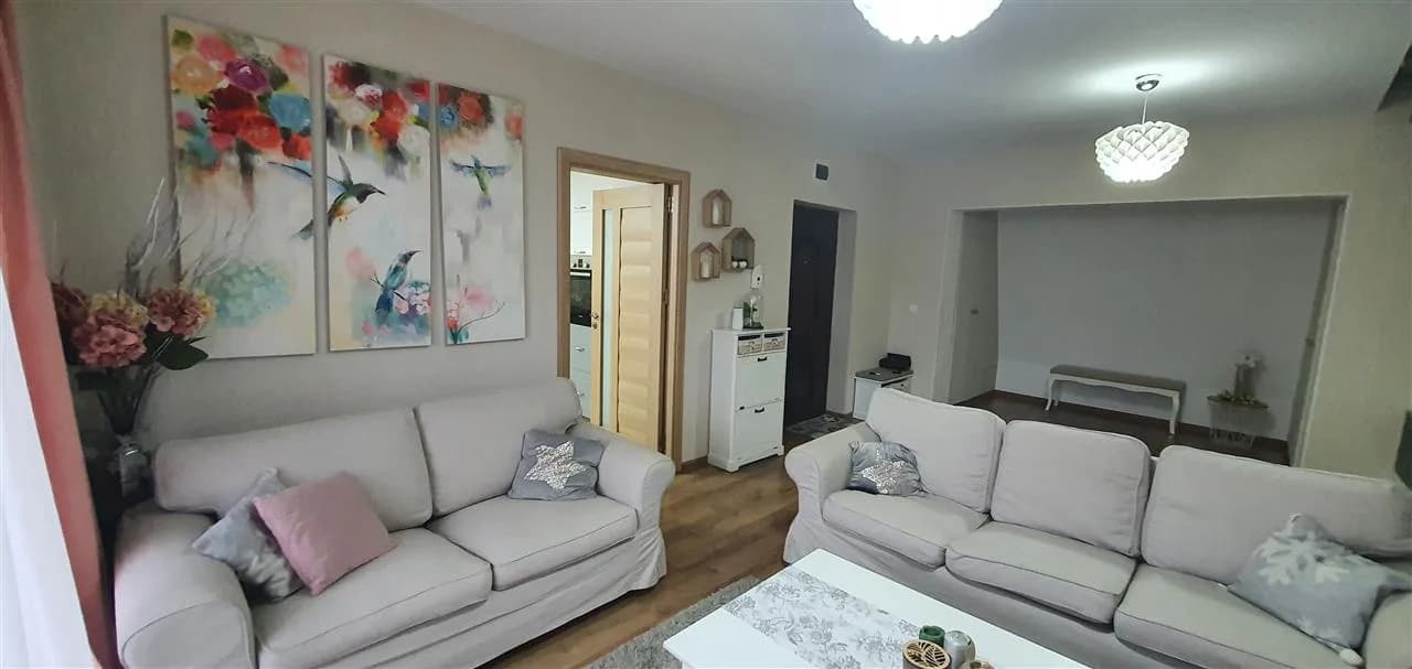 Apartament 5 camere ,Sibiu zona Calea Cisnadiei Danie.Renard